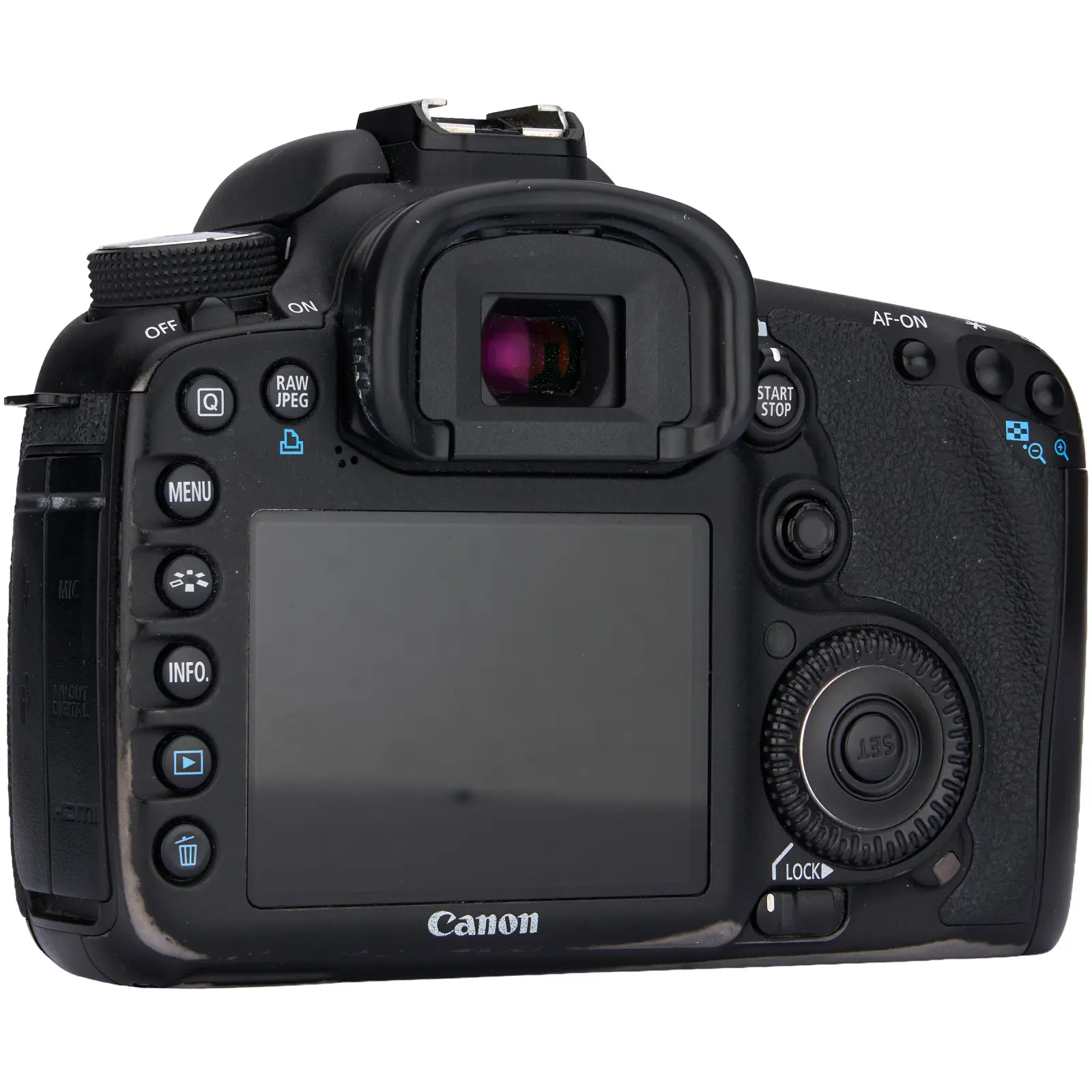 Canon EOS 7D DSLR Camera 10