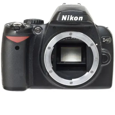 Nikon D40