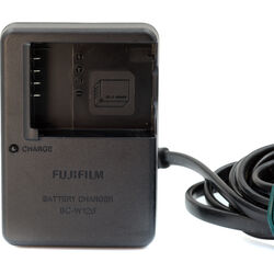Fujifilm BC-W126 Battery Charger