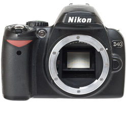 Nikon D40